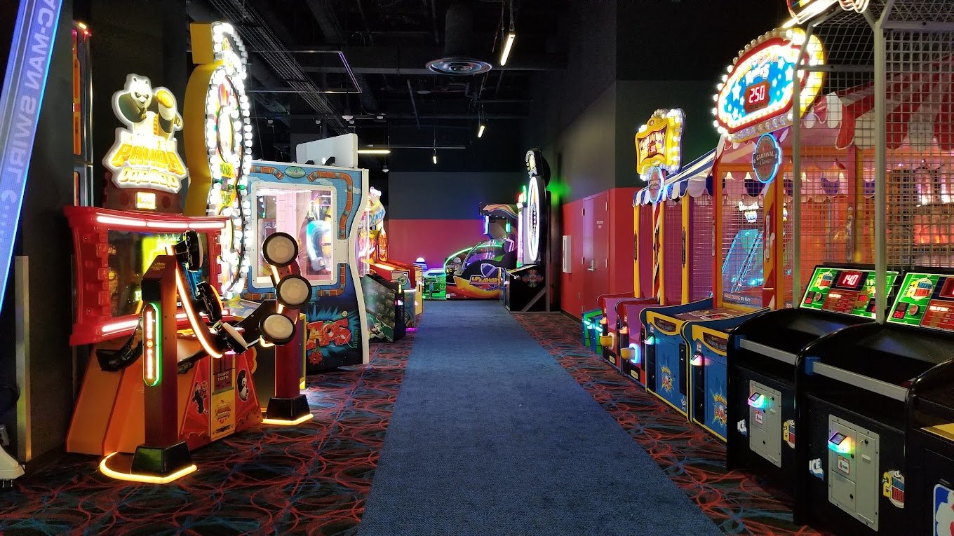 Round1 Bowling & Amusement