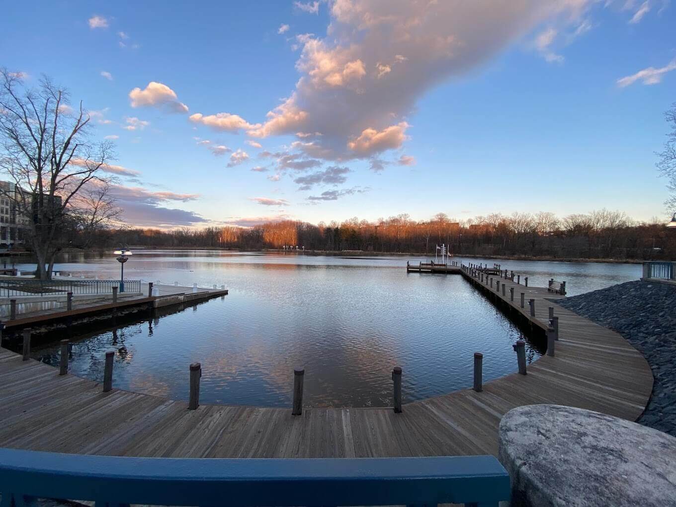 Columbia Lakefront