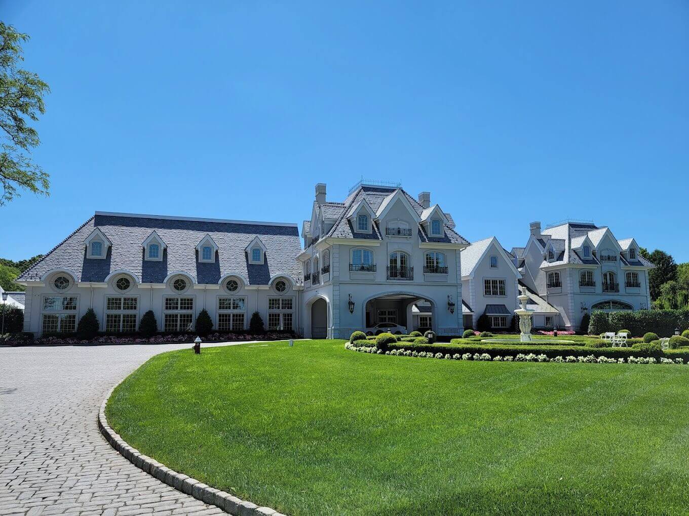 The Chateau Grande Hotel